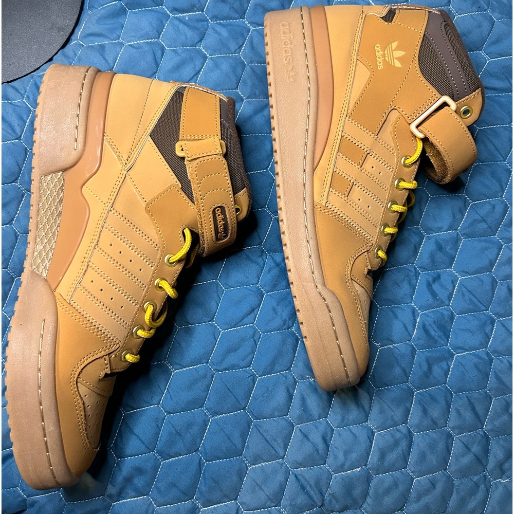 Adidas Forum Mids